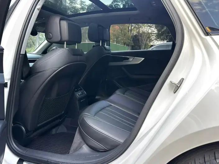 Audi A4 L 2022 Model 40 TFSI Luxury Dynamic Model – фото 9