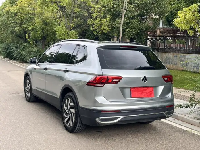 Volkswagen Tiguan L 2022 Model 330TSI Automatic 2WD Comfort Edition – фото 5