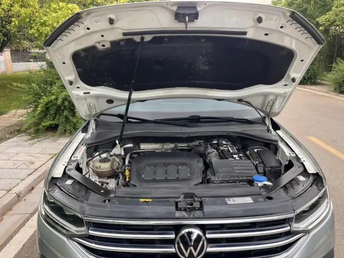 Volkswagen Tiguan L 2022 Model 330TSI Automatic 2WD Comfort Edition – фото 9