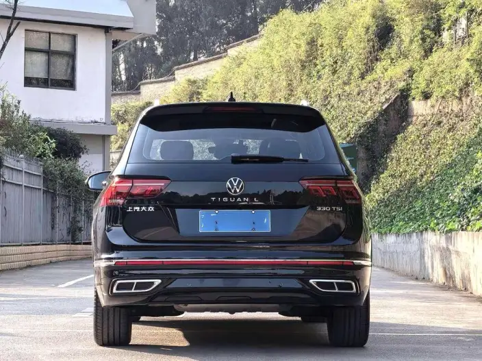 Volkswagen Tiguan L 2022 Model 330TSI Automatic 2WD R-Line Enjoy the version more – фото 4