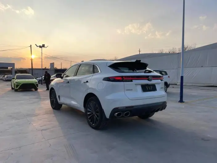 Changan UNI-K 2021 Model 2.0T Luxury Model