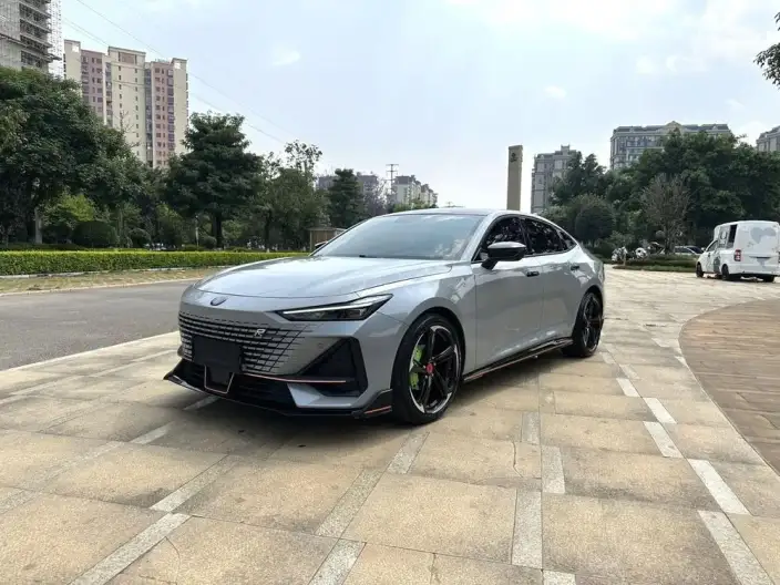 Changan UNI-V 2023 Model 1.5T Sports Edition