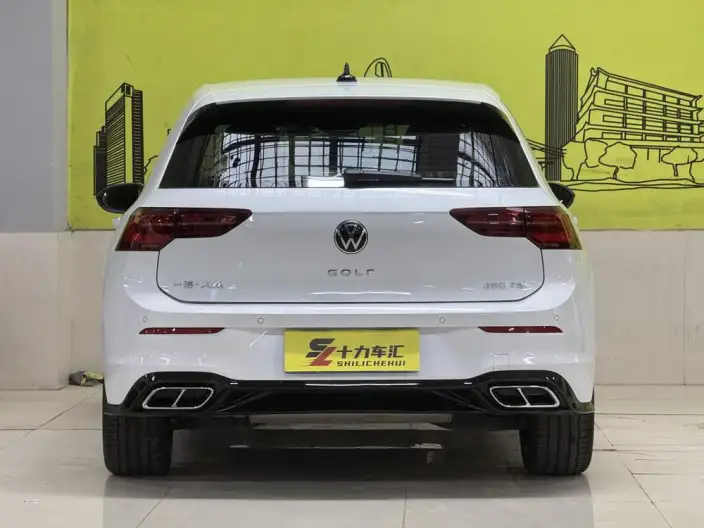 Volkswagen Golf 2021 Model 280TSI DSG R-Line – фото 4