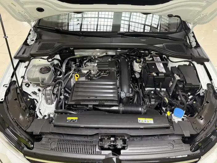 Volkswagen Golf 2021 Model 280TSI DSG R-Line – фото 7