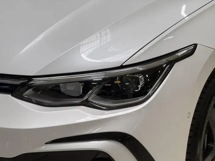 Volkswagen Golf 2021 Model 280TSI DSG R-Line – фото 8