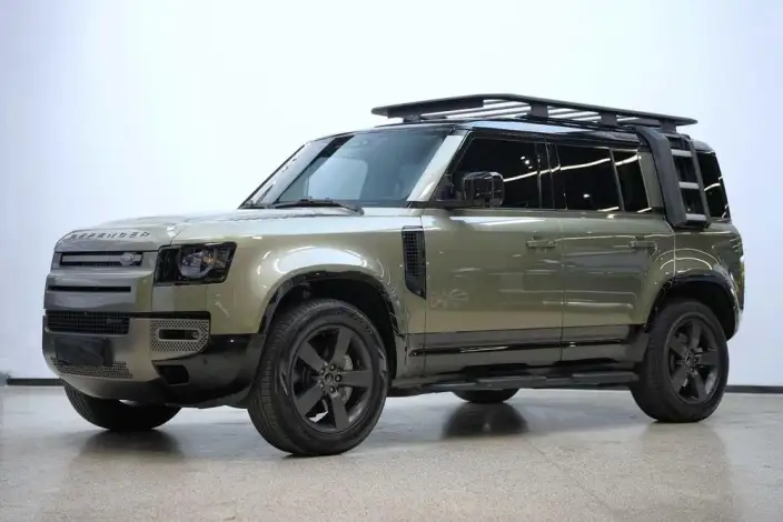 Land Rover Defender 2023 Model Facelift 110 P400 X-Dynamic HSE