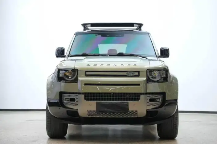 Land Rover Defender 2023 Model Facelift 110 P400 X-Dynamic HSE