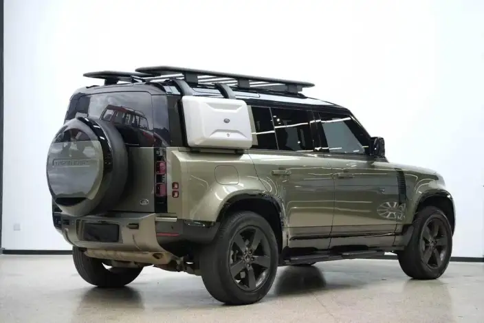 Land Rover Defender 2023 Model Facelift 110 P400 X-Dynamic HSE – фото 6