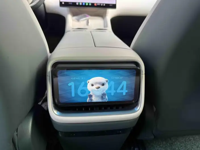 Xiaomi YU7 2025 Model 4WD Max Edition – фото 10