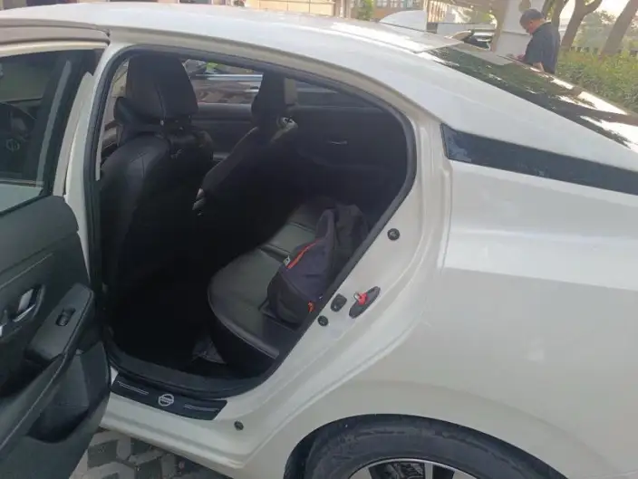 Nissan Sylphy 2022 Model 1.6L XL CVT Yuexiang Edition – фото 8