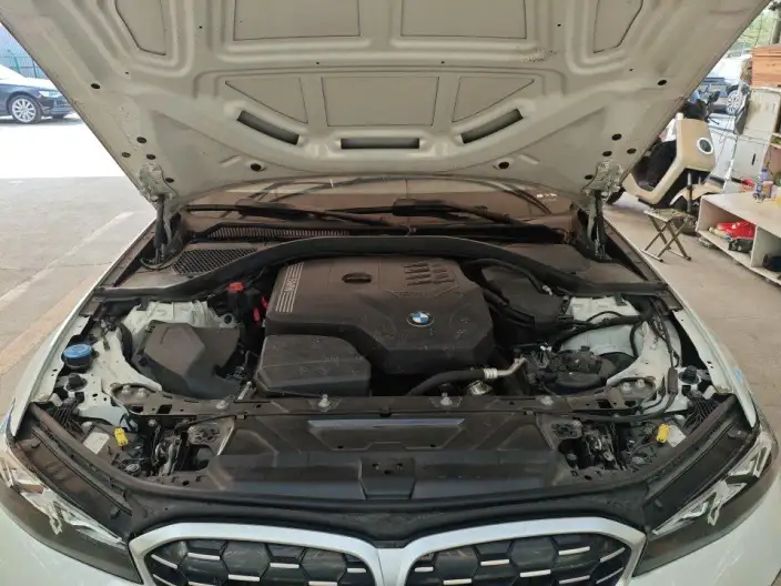BMW 3 Series 2023 Model 325Li M Sports Set – фото 5