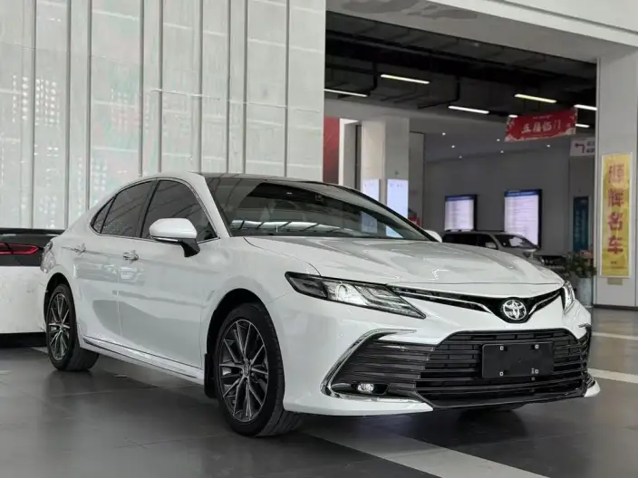 Toyota Camry 2023 Model 2.5G Deluxe Edition
