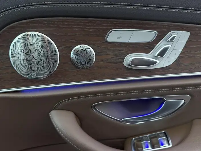 Mercedes-Benz E-Class 2023 Model E 300 L Luxury Model sedan – фото 7