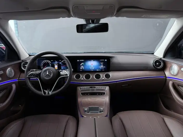 Mercedes-Benz E-Class 2023 Model E 300 L Luxury Model sedan – фото 8