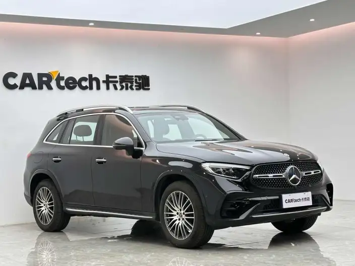 Mercedes-Benz GLC 2024 Model Facelift GLC 300 L 4MATIC Dynamic Model 5 seat – фото 3