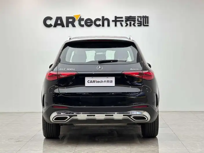 Mercedes-Benz GLC 2024 Model Facelift GLC 300 L 4MATIC Dynamic Model 5 seat – фото 6