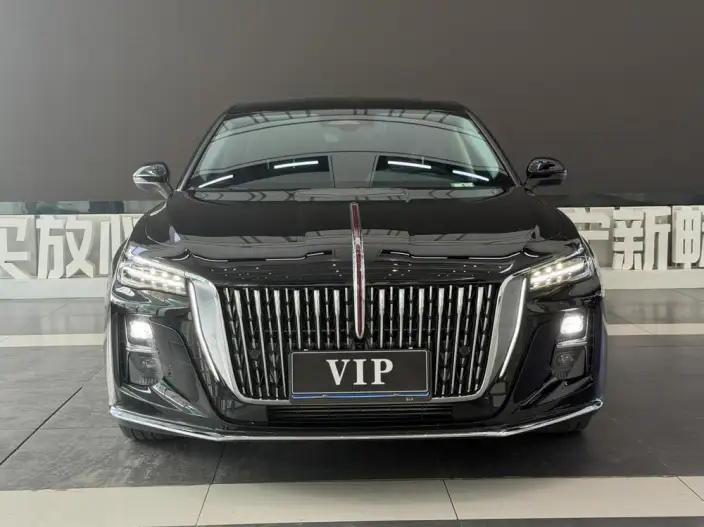 Hongqi H5 2025 Model 2.0T Automatic Flag Enjoy Edition