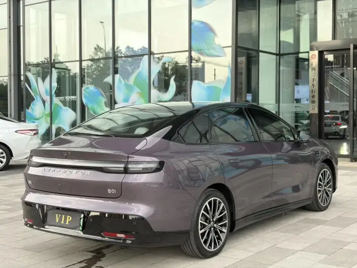 Leapmotor B01 2025 Model 650 Yuexiang Edition – фото 6