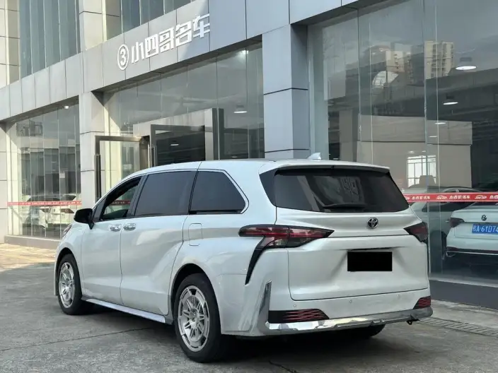 Granvia 2024 Model Intelligent Hybrid 2.5L 2WD Comfort Edition