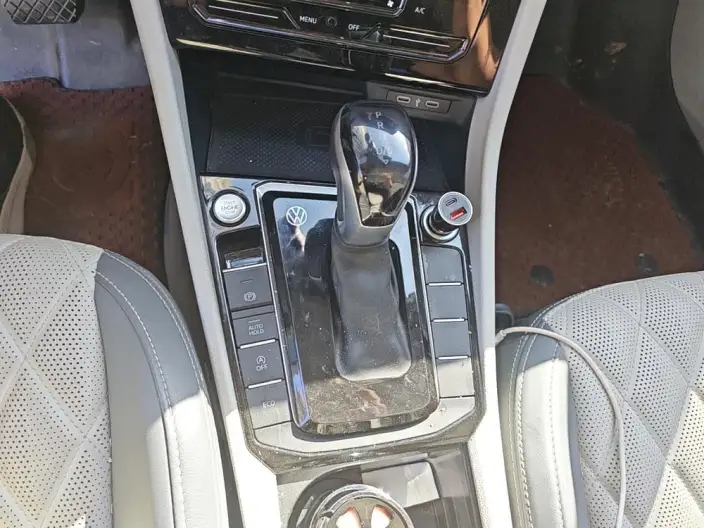 Volkswagen Sagitar 2023 Model 280TSI DSG Beyond Edition Plus – фото 9