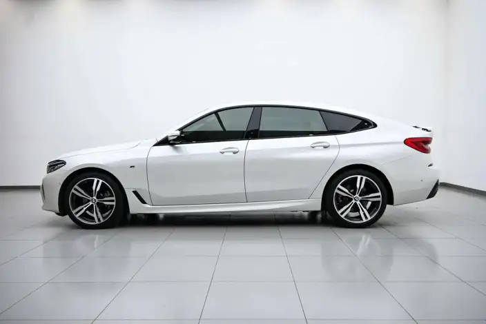 BMW 6 Series GT 2022 Model 630i M Sports Set – фото 4
