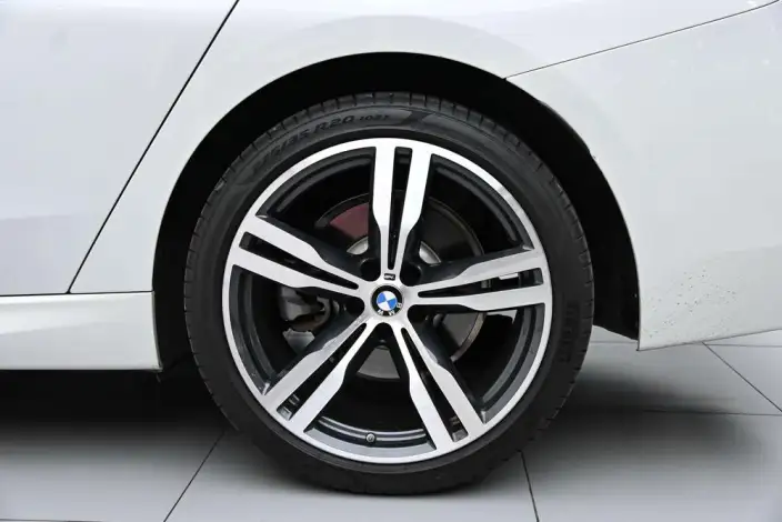 BMW 6 Series GT 2022 Model 630i M Sports Set – фото 8
