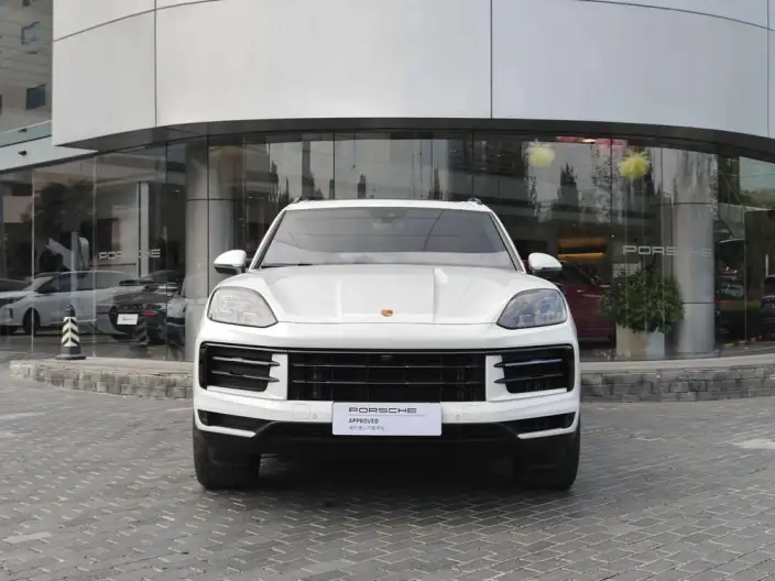 Cayenne E-Hybrid 2024 Model Cayenne E-Hybrid 2.0T