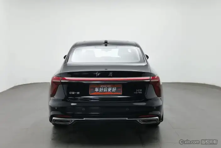 Hongqi H5 2025 Model 2.0T Automatic Flag Enjoy Edition