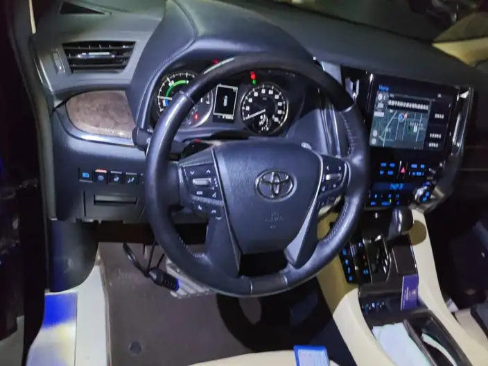 Elfa 2021 Model Hybrid 2.5L Premium – фото 7