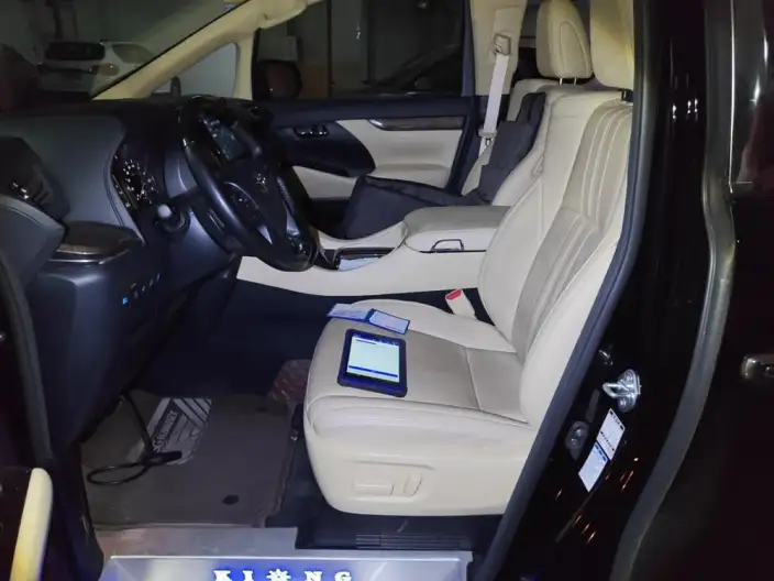 Elfa 2021 Model Hybrid 2.5L Premium – фото 10