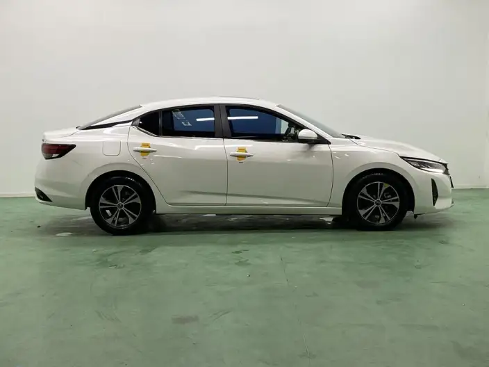 Nissan Sylphy 2023 Model 1.6L CVT Yuexiang Edition – фото 8