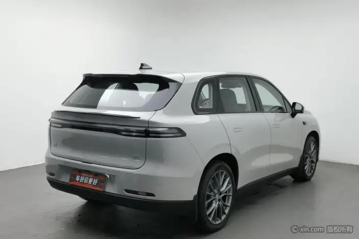 Leapmotor C10 2024 Model EV Edition 530 Comfort Edition – фото 4