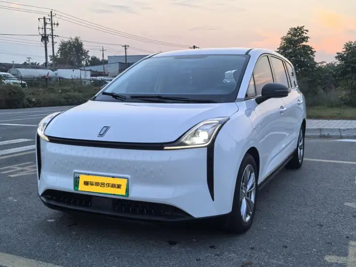 BESTUNE NAT 2022 Model Smart Enjoy Travel Edition 100kW 419km