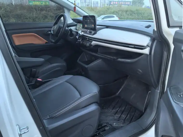 BESTUNE NAT 2022 Model Smart Enjoy Travel Edition 100kW 419km – фото 9