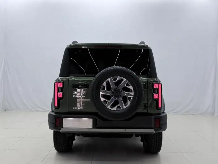 BAIC BJ40 2026 Model 2.0T Automatic Petrol Advanced version – фото 5