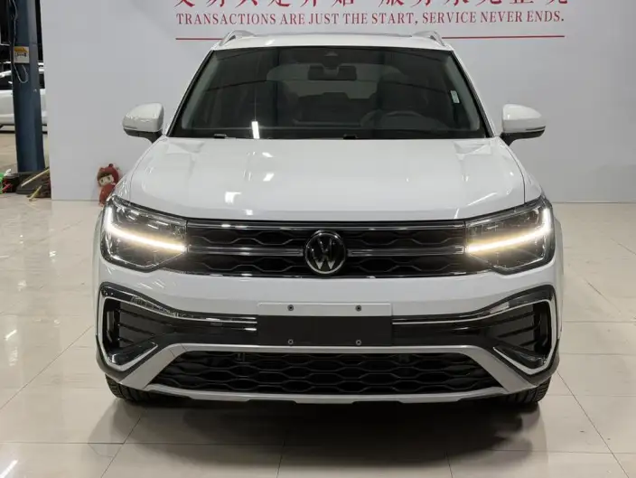 Volkswagen Tharu 2024 Model 300TSI 2WD Full Moon Edition