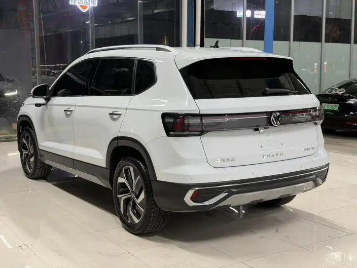 Volkswagen Tharu 2024 Model 300TSI 2WD Full Moon Edition