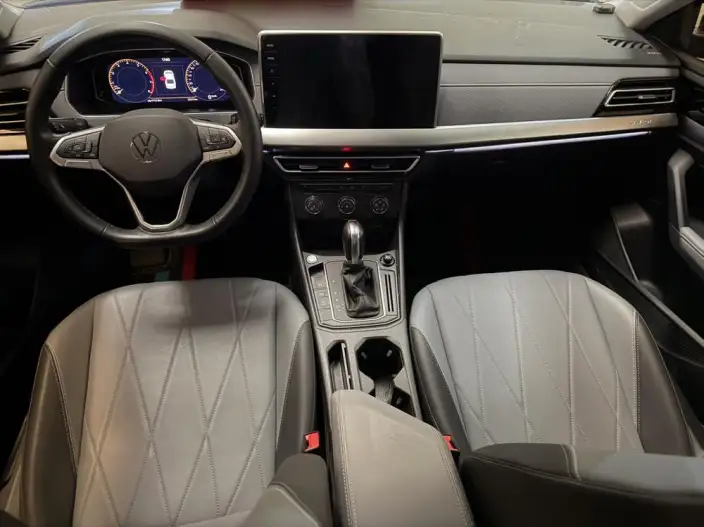 Volkswagen Lavida 2023 Model Facelift 1.5L Automatic Five million editions – фото 10