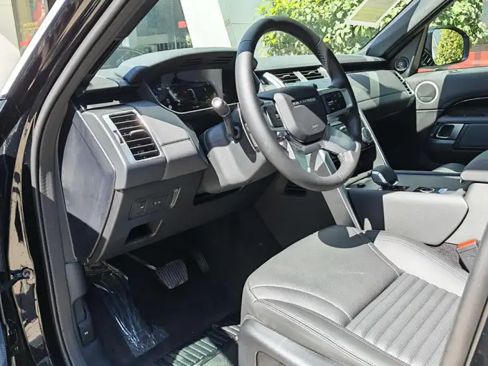 Land Rover Discovery 2025 Model 360PS S – фото 7