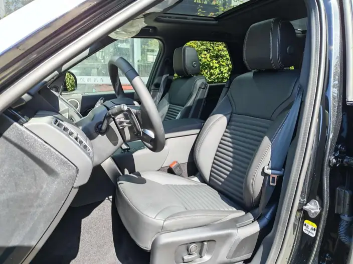 Land Rover Discovery 2025 Model 360PS S – фото 8