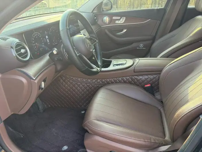 Mercedes-Benz E-Class 2023 Model E 300 L Fashion Model sedan – фото 8