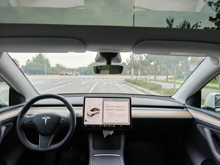 Model Y 2023 Model Rear-wheel drive version – фото 6