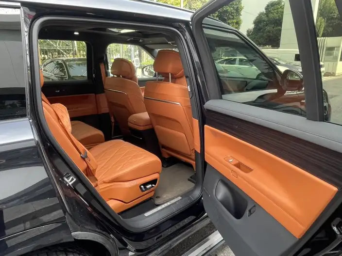 ID. ERA 9X 2026 Model Max 4WD Edition – фото 10