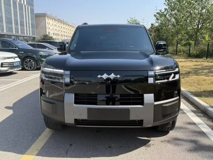 Titan 7 PHEV 2025 Model 200KM 2WD Max Edition