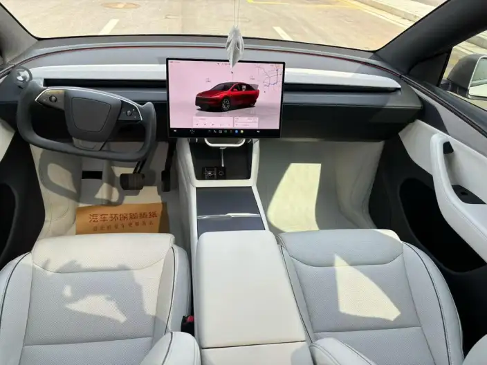 Model Y L 2026 Model Standard Edition – фото 7