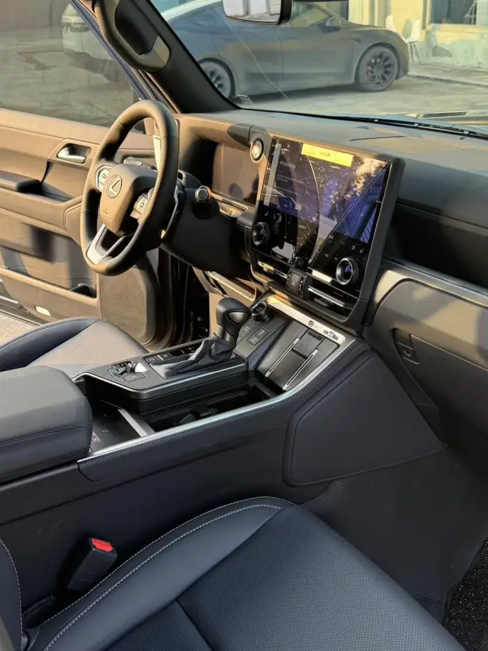 Lexus GX 2025 Model 3.4T Automatic 4WD 7 seat Parallel Imported – фото 8