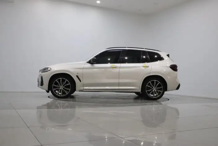 BMW X3 2022 Model xDrive30i Leading Model M Night Set