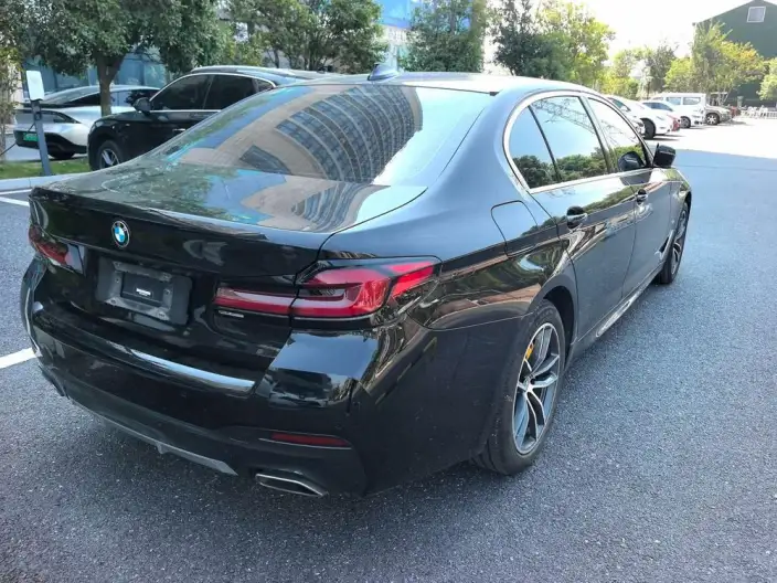 BMW 5 Series 2021 Model 525Li M Sports Set