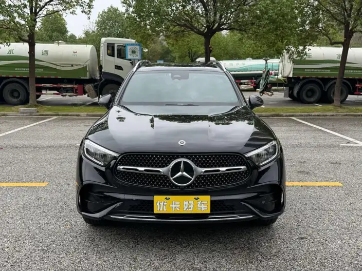 Mercedes-Benz GLC 2023 Model Facelift GLC 260 L 4MATIC Luxury Model 5 seat