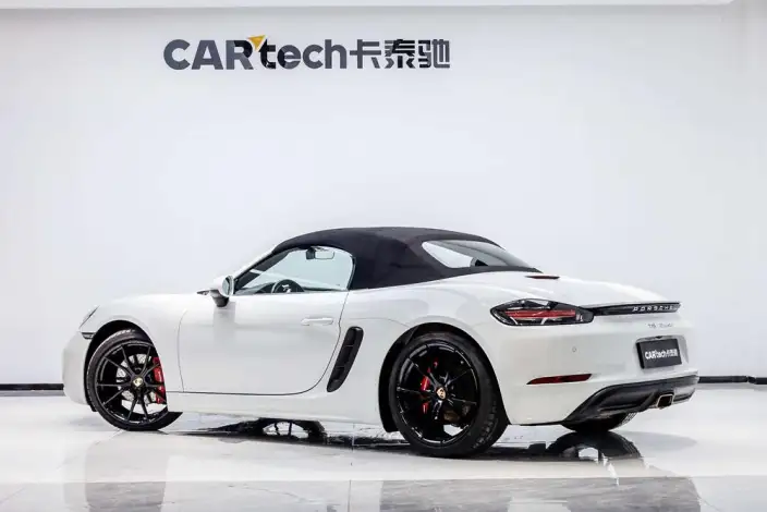 Porsche 718 2020 Model Boxster 2.0T